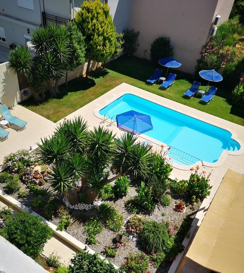 Nicolas Studios & Apartments Agia Marina  Exterior photo