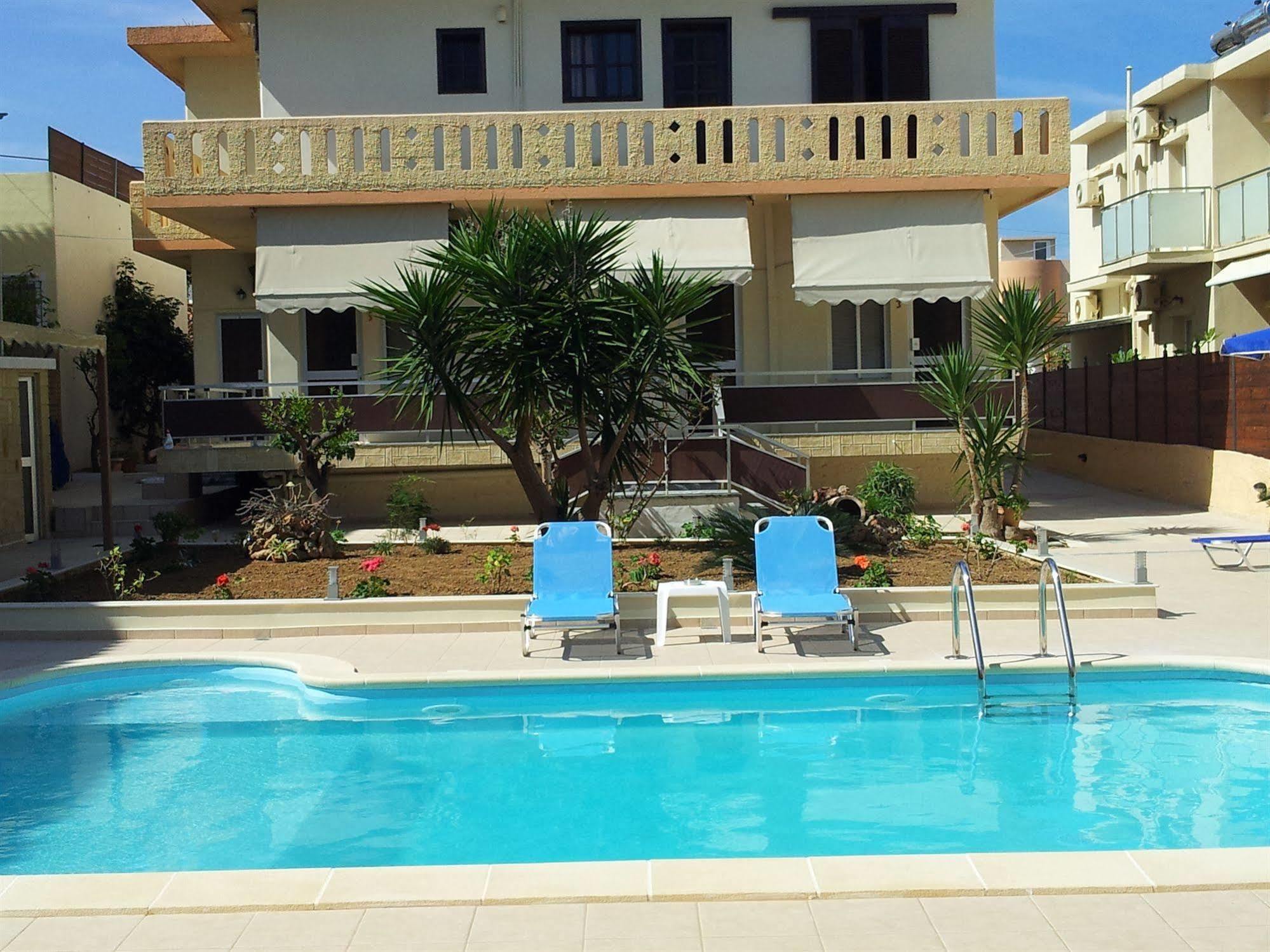 Nicolas Studios & Apartments Agia Marina  Exterior photo